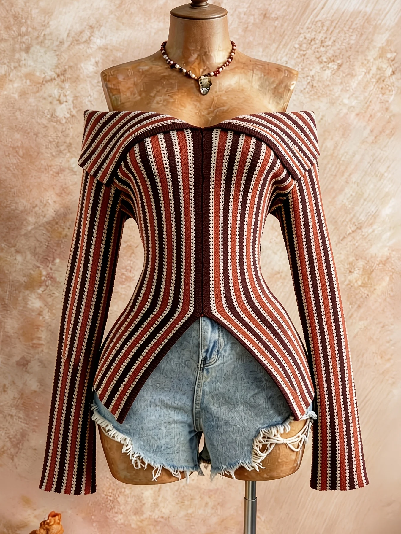 Off Shoulder Lapel Long Sleeve Sweater, Vintage Striped Slim Fit Knit Top, Elegant Fashion Women's Pullover
Off Shoulder Lapel Long Sleeve Sweater, Vintage Striped Slim Fit Knit Top, Elegant Fashion Women's Pullover