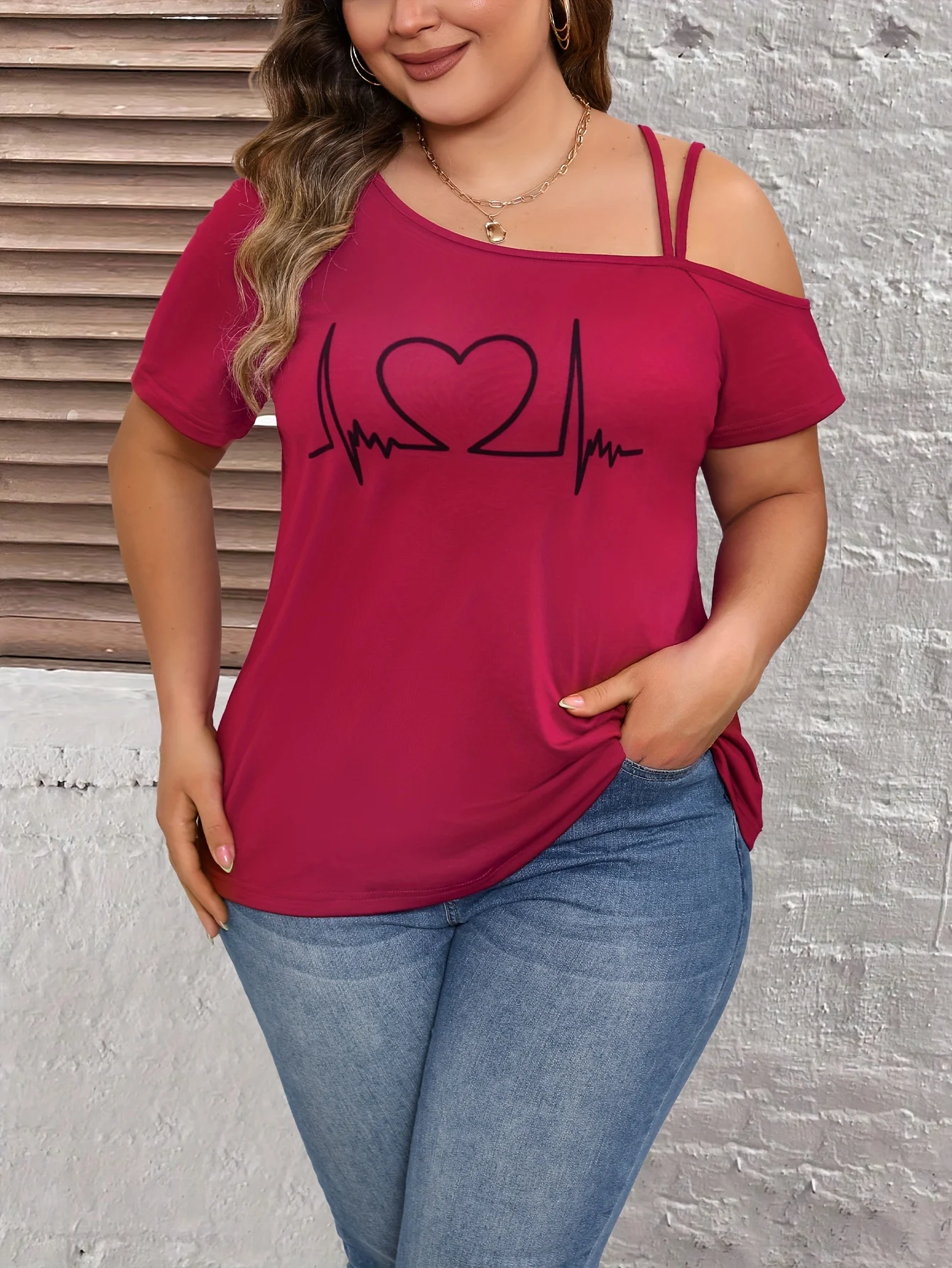 Plus Size Heartbeat Print Cold Shoulder T-Shirt, Red Asymmetrical Neckline Top with Double Strap for Women
Plus Size Heartbeat Print Cold Shoulder T-Shirt, Red Asymmetrical Neckline Top with Double Strap for Women