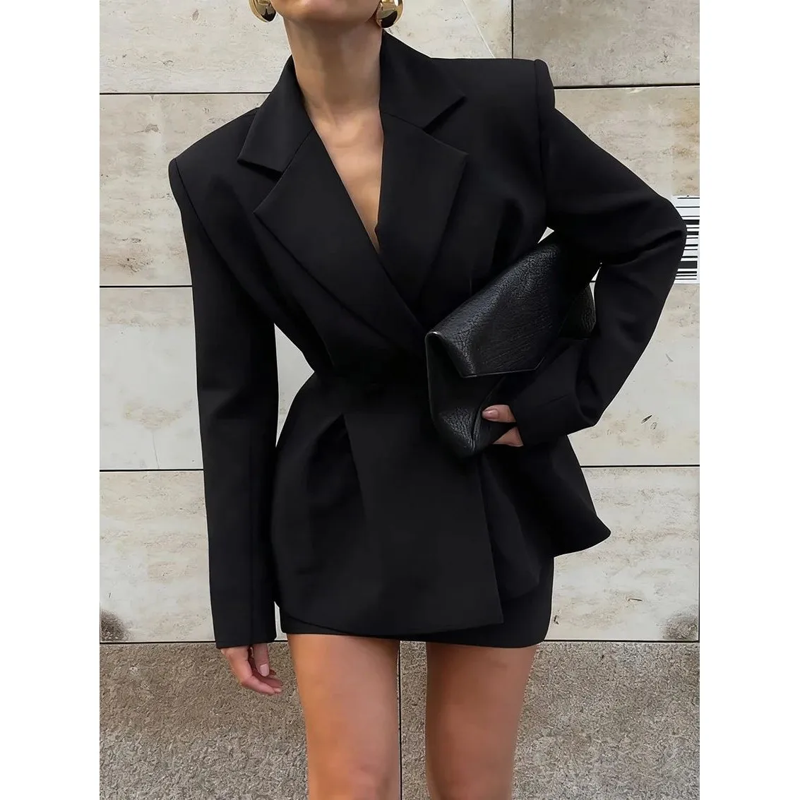 Женский костюм Faion Slim Fit Bla, весна 2026, женское пальто Cleanfit Sle из другого материала, зимняя коллекция 00%
Женский костюм Faion Slim Fit Bla, весна 2026, женское пальто Cleanfit Sle из другого материала, зимняя коллекция 00%