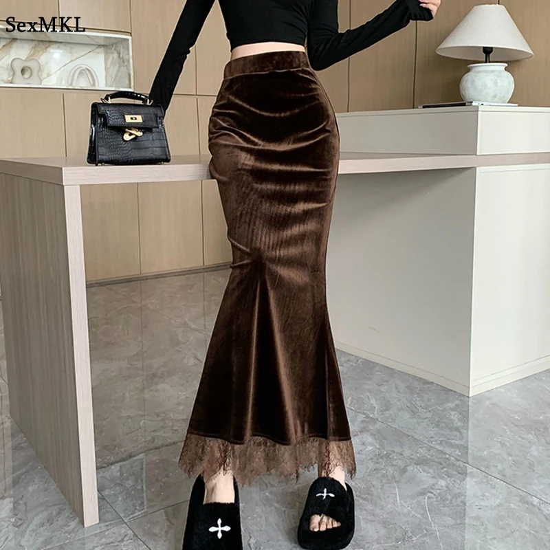 Elegant Winter Velvet Black Long Skirts Women High Waist Lace Patchwork Y2k Clothes Korean Streetwear Ladies Mid Length Skirt
Elegant Winter Velvet Black Long Skirts Women High Waist Lace Patchwork Y2k Clothes Korean Streetwear Ladies Mid Length Skirt