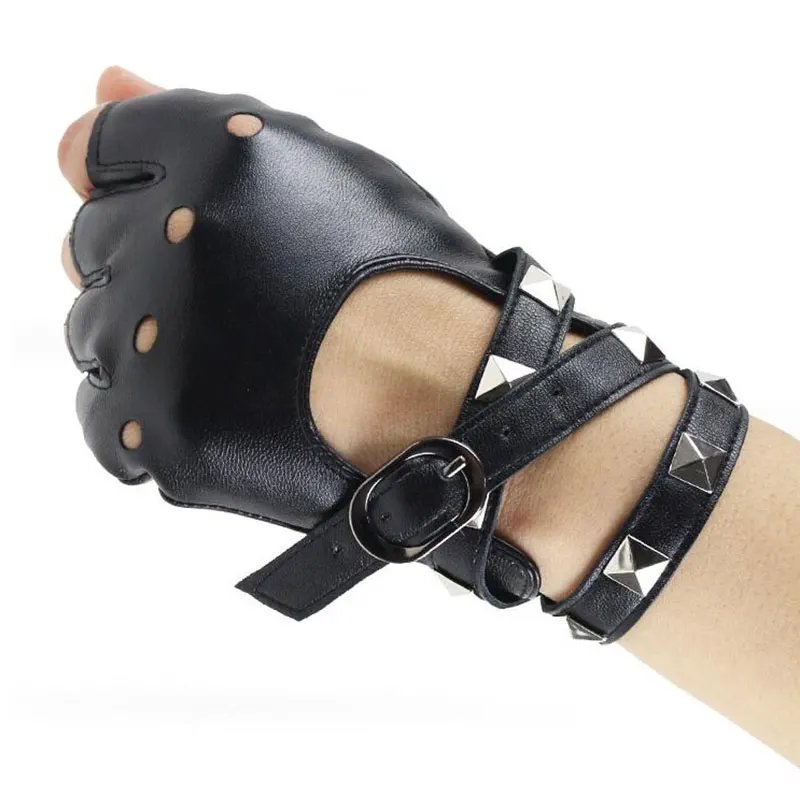 1 Pair Motor Punk Gloves Unisex PU Leather Fingerless Gloves Female Half Finger Driving Women Men Hollow Out Sports Guantes Hot
1 Pair Motor Punk Gloves Unisex PU Leather Fingerless Gloves Female Half Finger Driving Women Men Hollow Out Sports Guantes Hot