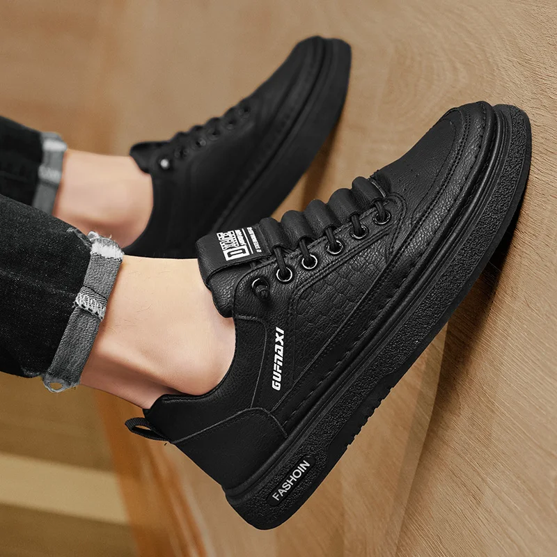Men's Slip-On Casual Flat Work Shoes Breathable Lightweight Soft Bottom Sports Black Trendy Shoes Summer Season round Toe
Men's Slip-On Casual Flat Work Shoes Breathable Lightweight Soft Bottom Sports Black Trendy Shoes Summer Season round Toe