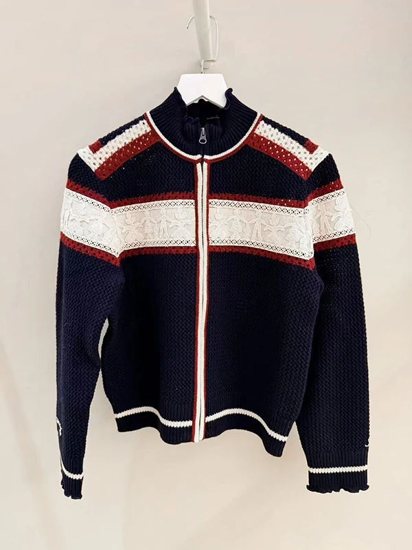 Spring 2026 Hollow out Color Block Ear Mushroom Stand Collar Hook Lace Decoration Zipper Knitted Sweater Women's Fashion
Spring 2026 Hollow out Color Block Ear Mushroom Stand Collar Hook Lace Decoration Zipper Knitted Sweater Women's Fashion