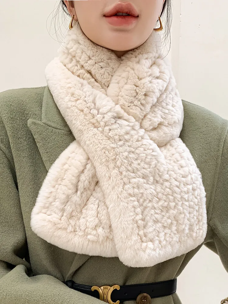 Autumn and winter new Rex rabbit fur scarf Korean version women's versatile double-sided woven warm scarf real fur collar
Autumn and winter new Rex rabbit fur scarf Korean version women's versatile double-sided woven warm scarf real fur collar