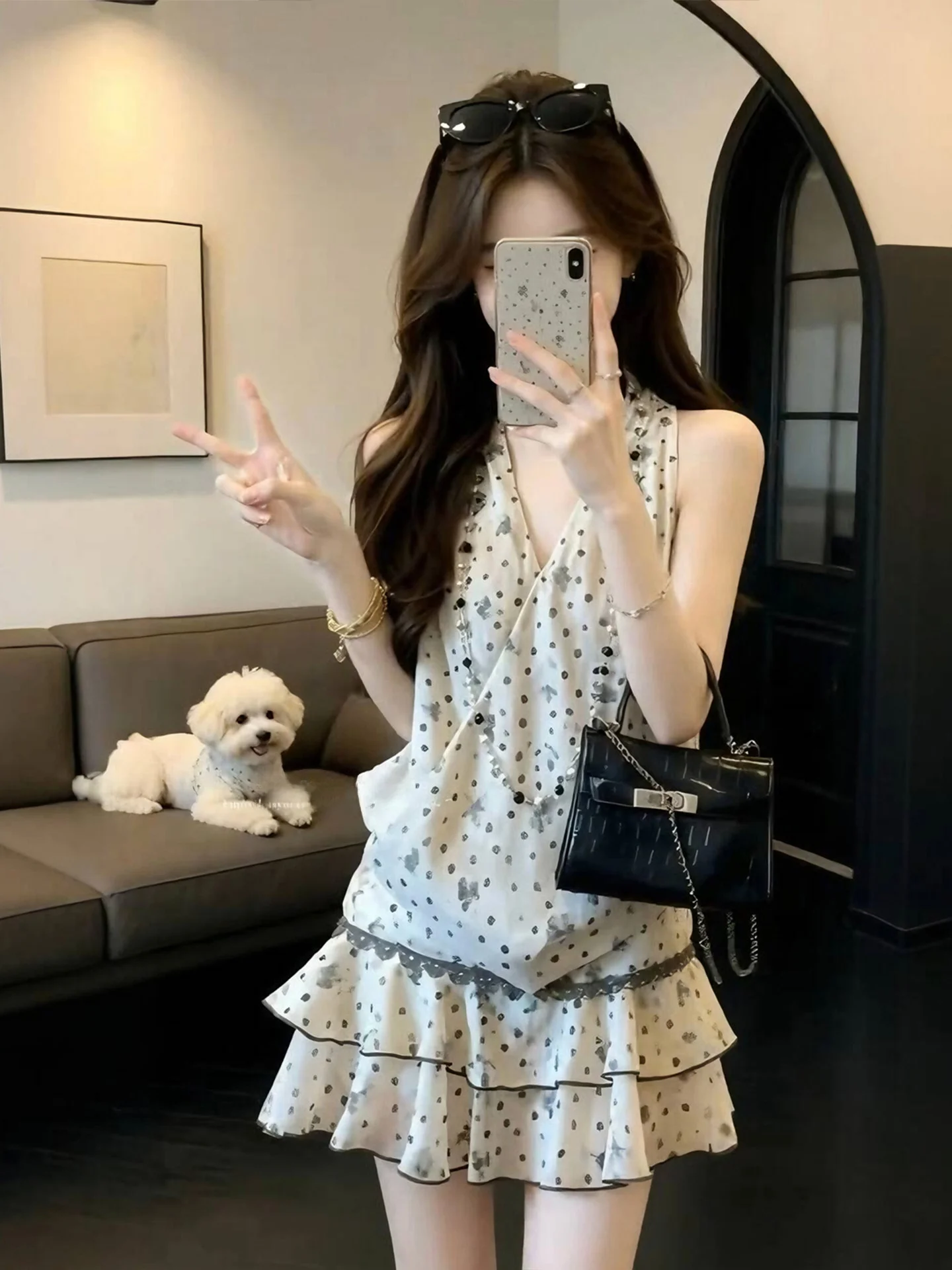 Summer Polka Dot Vest Top And High Waist Skirt Set Women's Hot Girl Outfit Loose Fit V Neck Sleeveless Polyester Blend
Summer Polka Dot Vest Top And High Waist Skirt Set Women's Hot Girl Outfit Loose Fit V Neck Sleeveless Polyester Blend