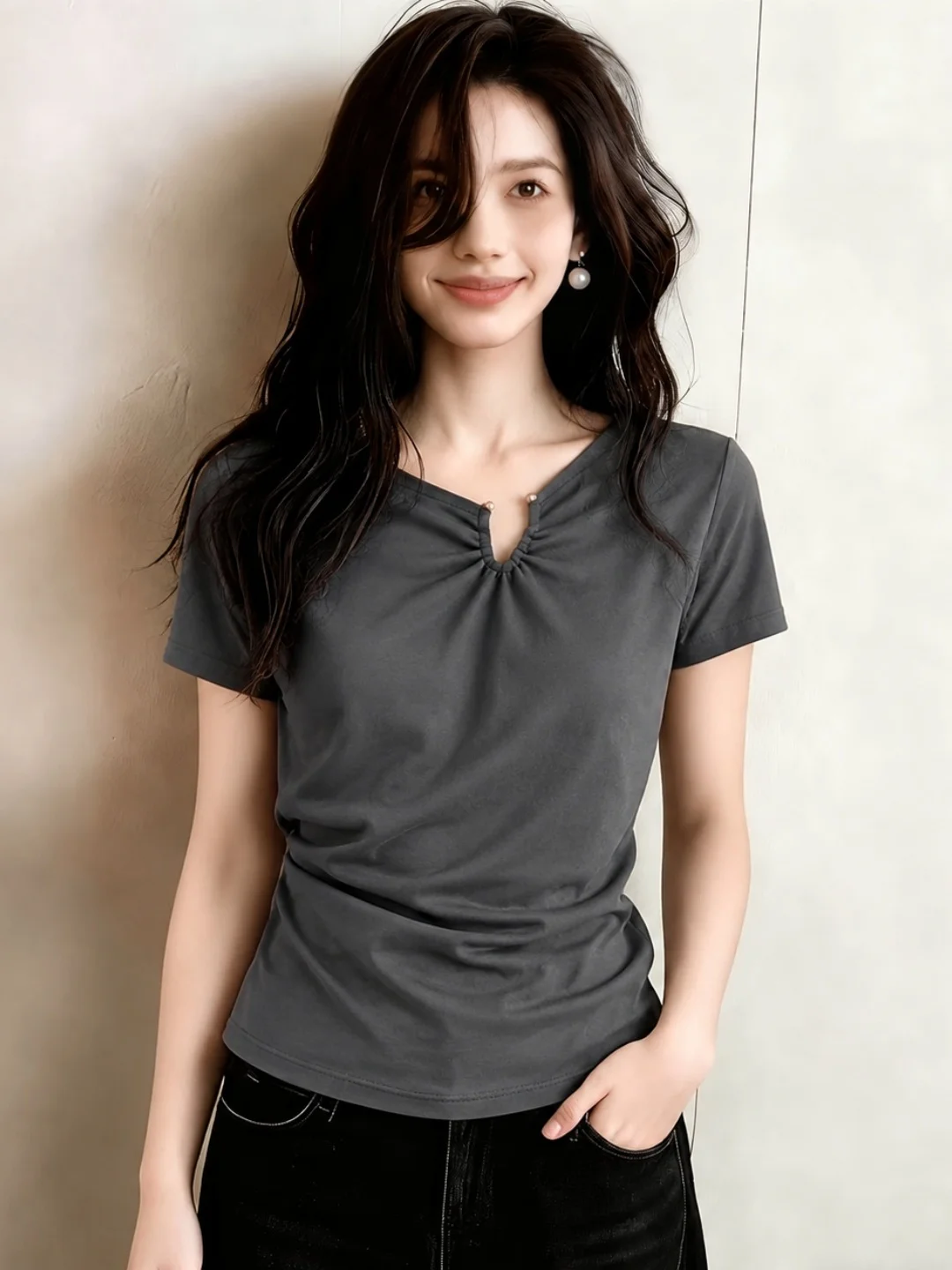 Slim Fit Short Sleeve T-Shirt Comfortable Versatile Beautiful Design Casual Style Summer Top Elegant Loose Feeling Versatile ...
Slim Fit Short Sleeve T-Shirt Comfortable Versatile Beautiful Design Casual Style Summer Top Elegant Loose Feeling Versatile ...