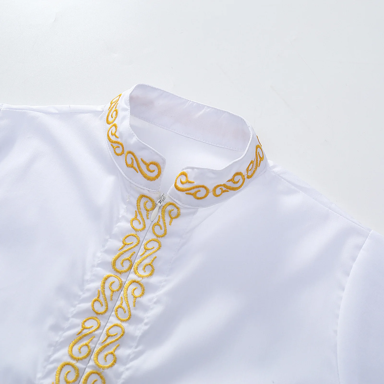 Kids Boys Girls Ethnic Style Casual Outfit Set Stand Collar Long Sleeve Zipper Embroidery Trim Robe with Elastic Waistband Pants
Kids Boys Girls Ethnic Style Casual Outfit Set Stand Collar Long Sleeve Zipper Embroidery Trim Robe with Elastic Waistband Pants