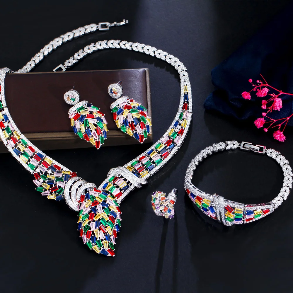 Pera Gorgeous Multicolor Cubic Zirconia Big Leaf Drop Necklace Earring for Bridal Luxury Nigerian Dubai Wedding Jewelry Set J067
Pera Gorgeous Multicolor Cubic Zirconia Big Leaf Drop Necklace Earring for Bridal Luxury Nigerian Dubai Wedding Jewelry Set J067