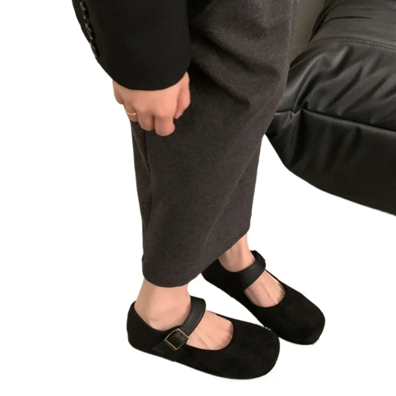 Retro Frosted Leather Buckle Mary Jane Shoes Flat Bottom 2024 Spring Autumn New Soft Solid Loafers Round Toe Casual Single Flats
Retro Frosted Leather Buckle Mary Jane Shoes Flat Bottom 2024 Spring Autumn New Soft Solid Loafers Round Toe Casual Single Flats