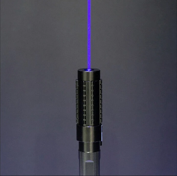 Laser Light Pointers blue 445nm 450nm 100000m Focusable Laser Burn Match Hunting Accessories Cat Toy Lazer Torch(No battery)
Laser Light Pointers blue 445nm 450nm 100000m Focusable Laser Burn Match Hunting Accessories Cat Toy Lazer Torch(No battery)