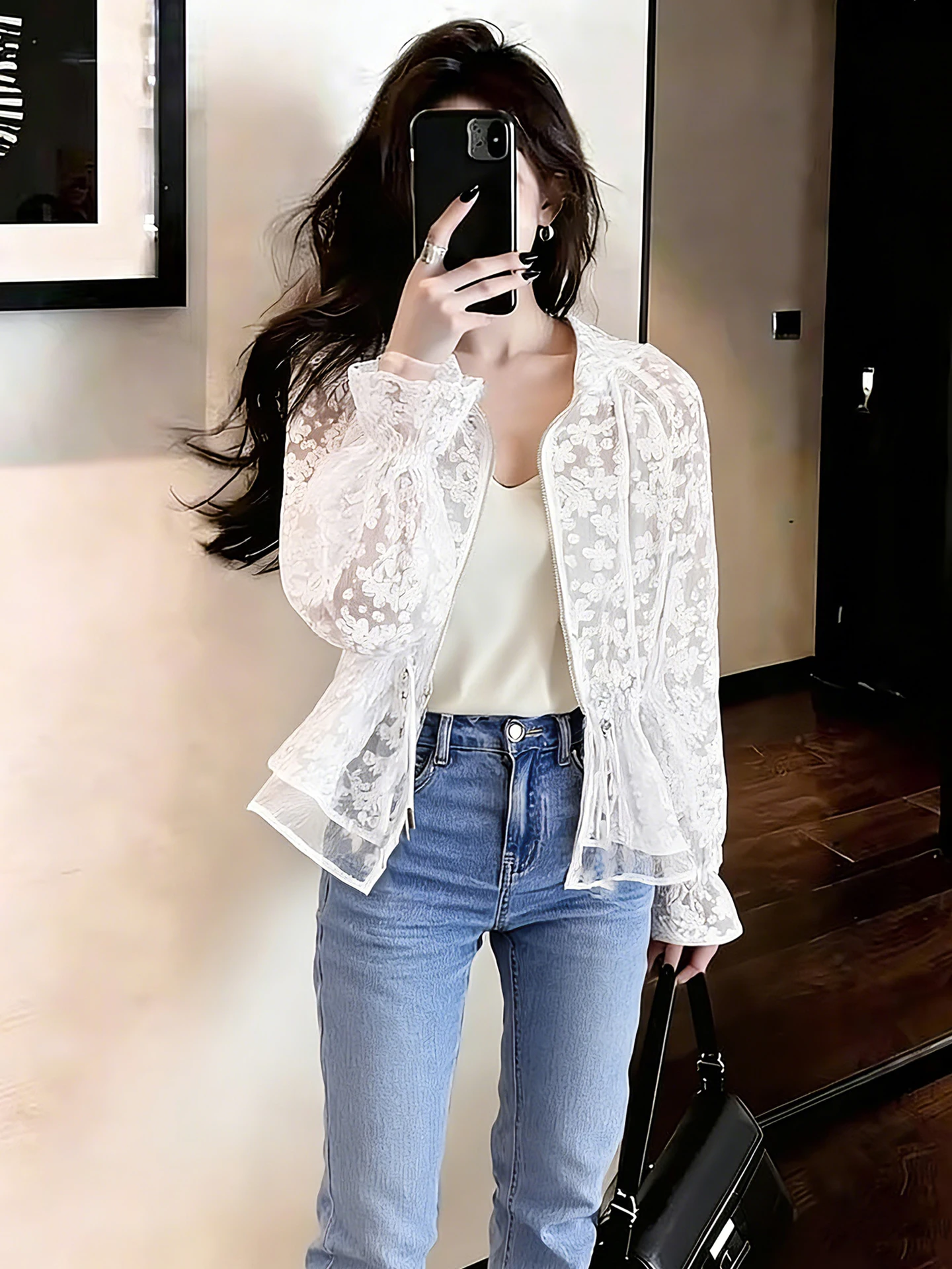Elegant Embroidered Long Sleeve Hooded Jacket Women's Fashionable Waist-Cinching Spring 2026 Sunshade Cover up Versatile
Elegant Embroidered Long Sleeve Hooded Jacket Women's Fashionable Waist-Cinching Spring 2026 Sunshade Cover up Versatile