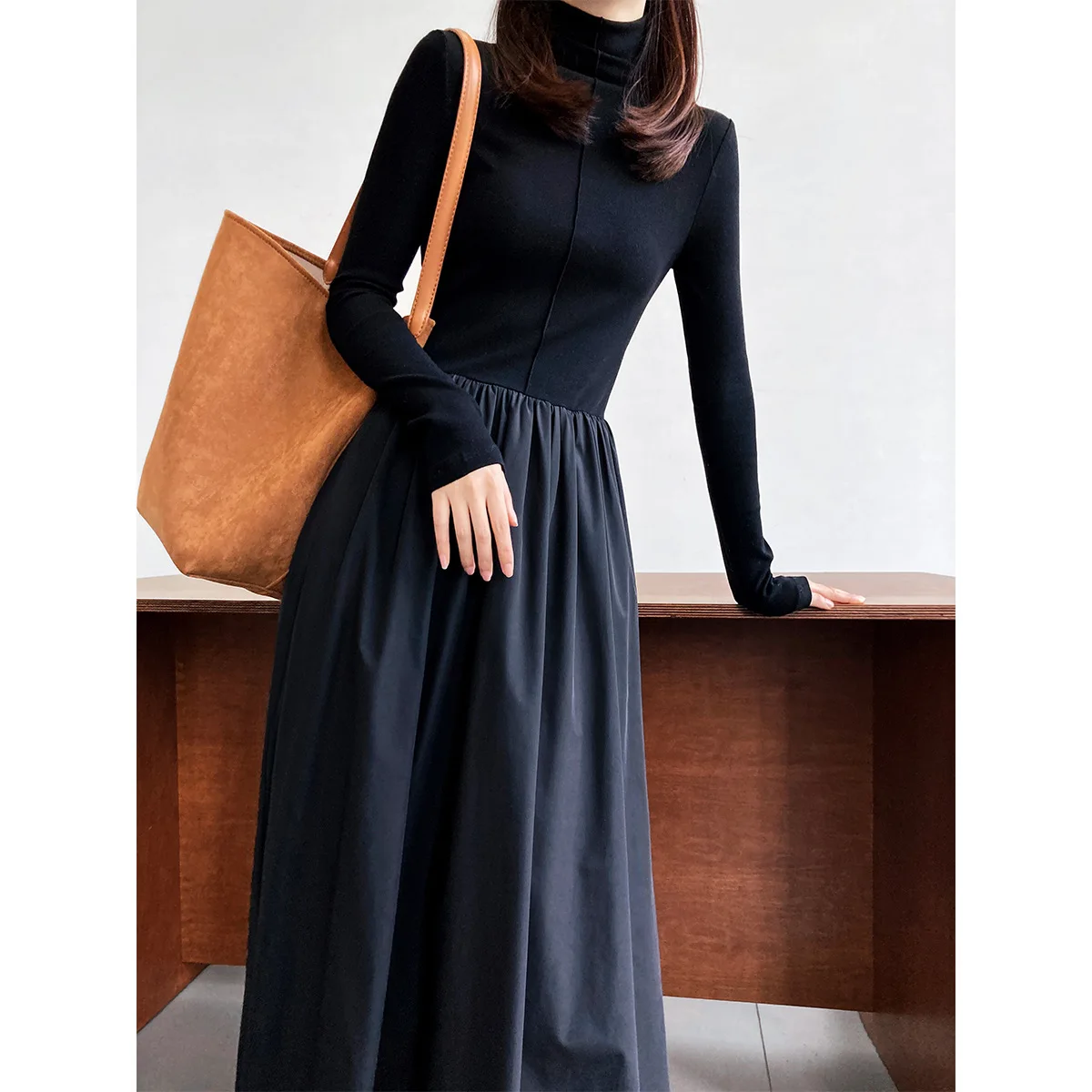 Fall Winter Knitted Splicing Dress Women Korean Fashion Senior High Neck Waist Retraction Long Sleeve Fit and Flare Black Dress
Fall Winter Knitted Splicing Dress Women Korean Fashion Senior High Neck Waist Retraction Long Sleeve Fit and Flare Black Dress