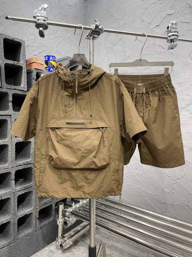 2026 Two-piece Ice Silk Casual Sportswear Set, Half-zipper Hooded Short Sleeve and Shorts Set, Men's Large Pocket Loose
2026 Two-piece Ice Silk Casual Sportswear Set, Half-zipper Hooded Short Sleeve and Shorts Set, Men's Large Pocket Loose