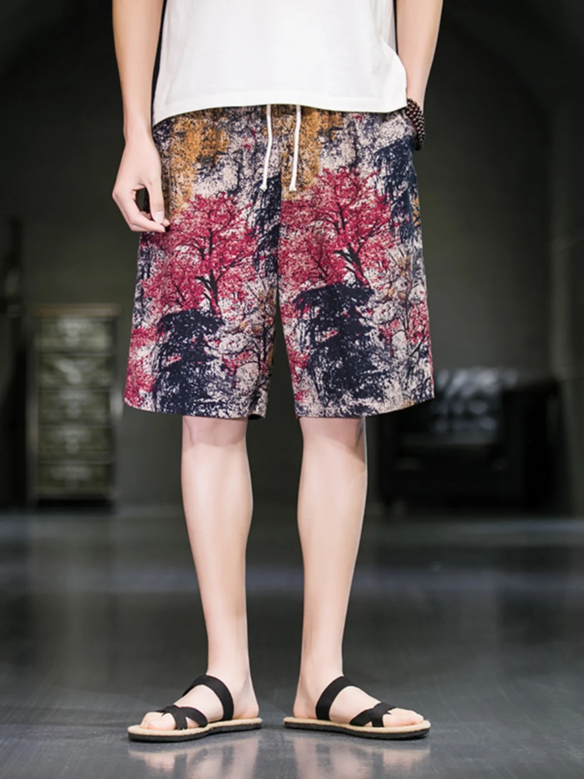 Летние тонкие хлопковые льняные шорты с цветочным принтом, мужские свободные прямые повседневные пляжные брюки, удобные, дышащие, легкие
Летние тонкие хлопковые льняные шорты с цветочным принтом, мужские свободные прямые повседневные пляжные брюки, удобные, дышащие, легкие