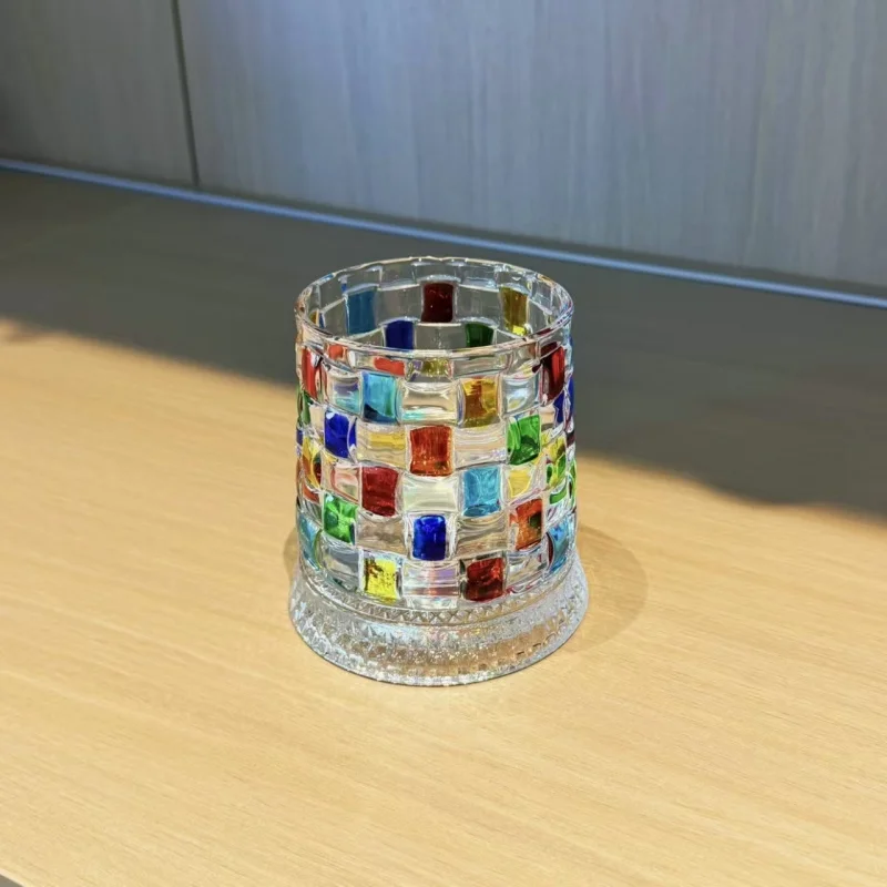 Crystal rotating glass cup for home use, whiskey cup, high-end trendy stress-relief cup with woven pattern and gemstone design
Crystal rotating glass cup for home use, whiskey cup, high-end trendy stress-relief cup with woven pattern and gemstone design