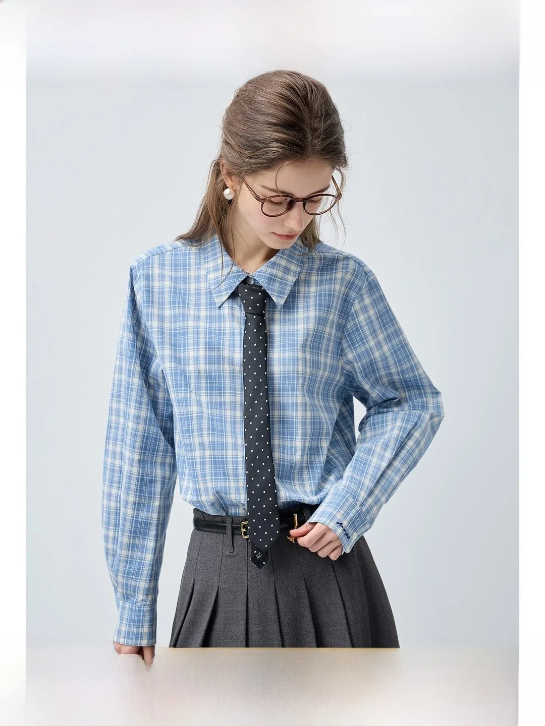 plus Size Women's Casual Shirt Long Sleeve Plaid Spring New Style Commute Friendly Breathable Comfortable Standard Fit Top
plus Size Women's Casual Shirt Long Sleeve Plaid Spring New Style Commute Friendly Breathable Comfortable Standard Fit Top