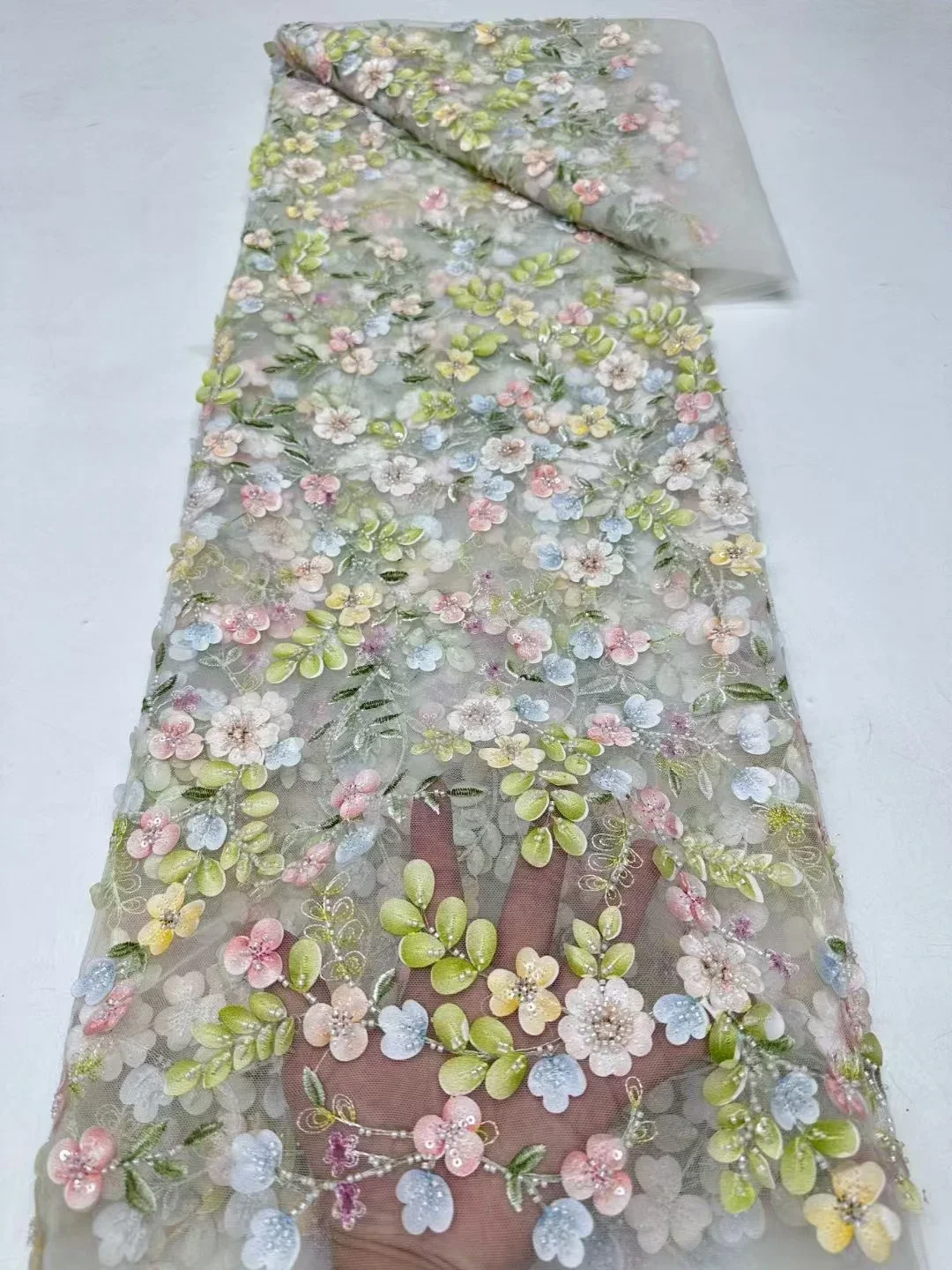 French tulle net lace fabric, luxurious sequin beaded lace fabric, heavy-duty 3D embroidered floral fabric, fashionable dress
French tulle net lace fabric, luxurious sequin beaded lace fabric, heavy-duty 3D embroidered floral fabric, fashionable dress