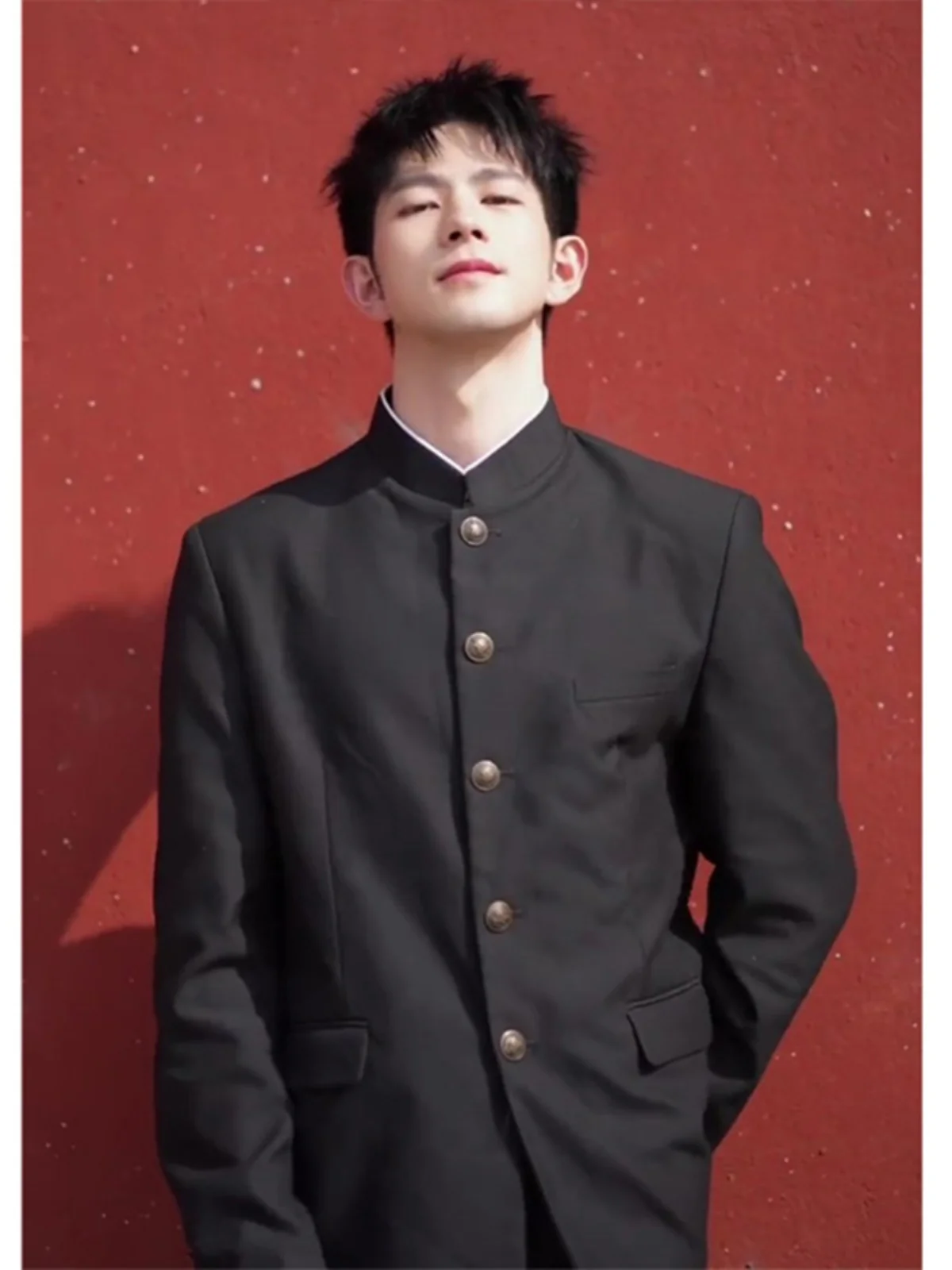 New Chinese Sle Men's Student Suit Jaet High School orm Coat Stand Fit Polyester Fiber Long Sve Four Seasons Un...
New Chinese Sle Men's Student Suit Jaet High School orm Coat Stand Fit Polyester Fiber Long Sve Four Seasons Un...