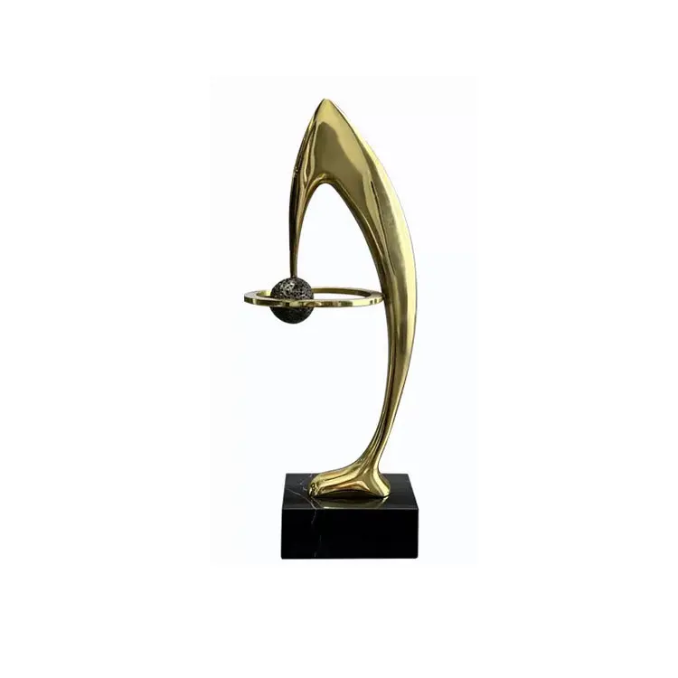 Abstract modern miniature, artwork Saturn rings, metal ornaments hotel, office decorations
Abstract modern miniature, artwork Saturn rings, metal ornaments hotel, office decorations