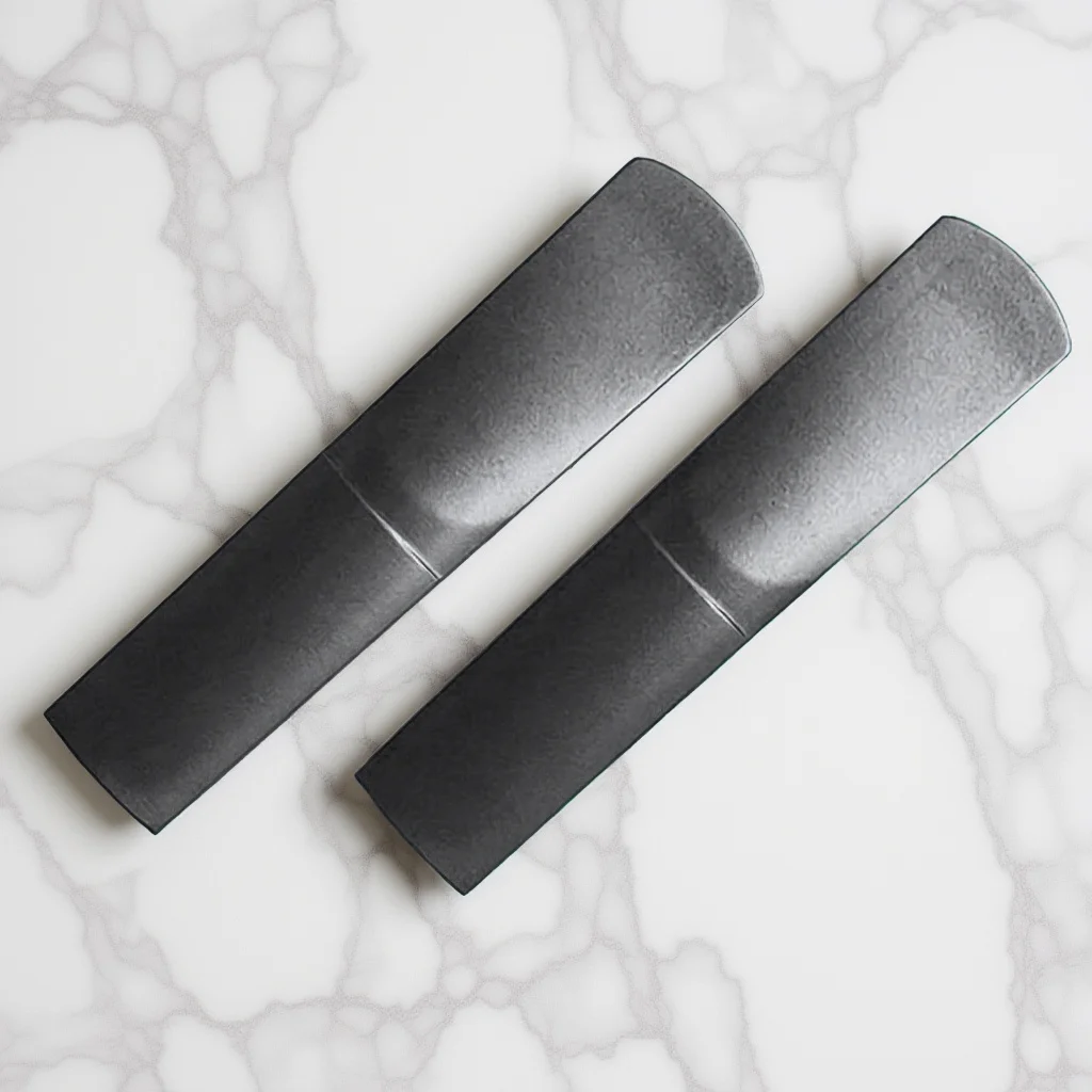 2Pcs Strength 2.5 Resin Tenor Saxophone Reeds Durable Professional Woodwind Accessories Tenor Saxophone Reed Strength 2.5 Reed
2Pcs Strength 2.5 Resin Tenor Saxophone Reeds Durable Professional Woodwind Accessories Tenor Saxophone Reed Strength 2.5 Reed