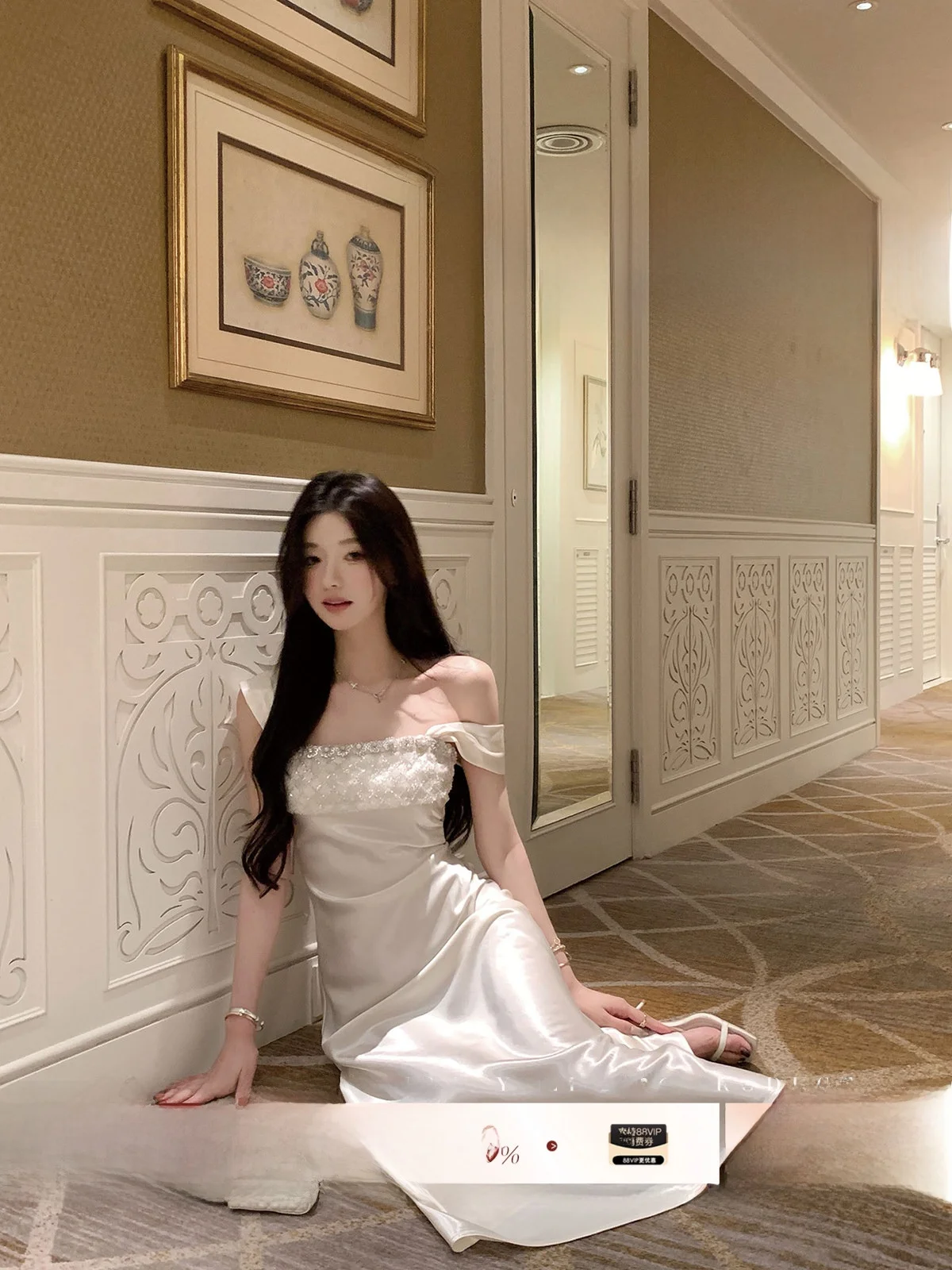 Elegant White Square Neck Satin Long Dress Women's Spring Lightweight Luxury Slimming Gown for Banquet by Zhang Yuli
Elegant White Square Neck Satin Long Dress Women's Spring Lightweight Luxury Slimming Gown for Banquet by Zhang Yuli