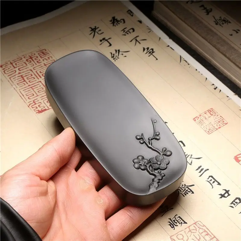 HVV She Inkstone 'Cold Plum Proud in Snow' Natural Raw Stone Inkstone for Calligraphy and Painting, Subtle Plum Fragrance
HVV She Inkstone 'Cold Plum Proud in Snow' Natural Raw Stone Inkstone for Calligraphy and Painting, Subtle Plum Fragrance