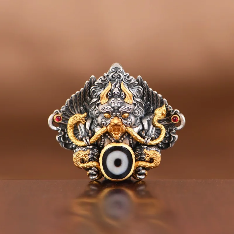 Garuda Dzi Pendant Ethnic Auspicious Beast, S925 Silver Gold Plated Vintage Mystical Jewelry (no Chain)
Garuda Dzi Pendant Ethnic Auspicious Beast, S925 Silver Gold Plated Vintage Mystical Jewelry (no Chain)