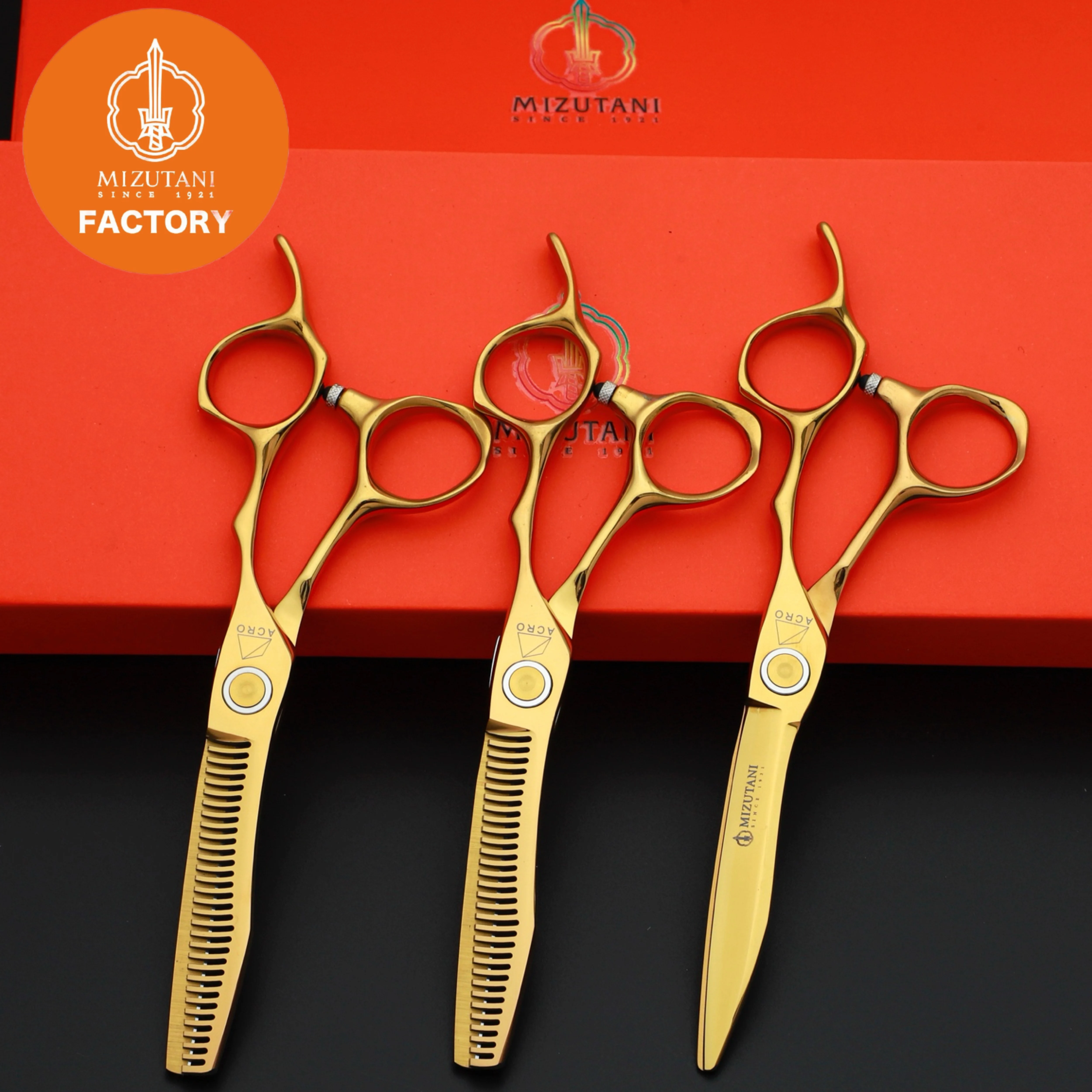 MIZUTANI scissors 6.0 inch VG10 Material hair scissors 30/50 hair thinning scissors Professional hairdressing scissors barber
MIZUTANI scissors 6.0 inch VG10 Material hair scissors 30/50 hair thinning scissors Professional hairdressing scissors barber