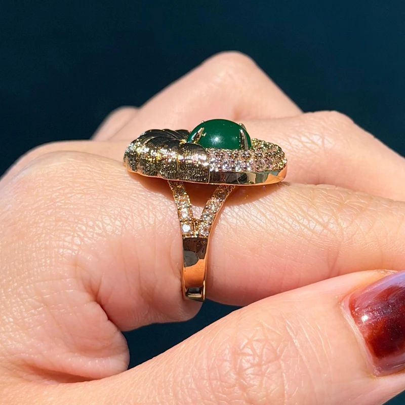 Vintage Jewelry Green Ring Emerald Stone For Woman Gold Color High Quality Rhinestone Oval Wedding Accessories 2026 Mother Day
Vintage Jewelry Green Ring Emerald Stone For Woman Gold Color High Quality Rhinestone Oval Wedding Accessories 2026 Mother Day
