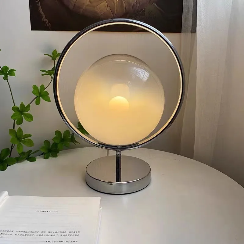 Silvery Plating Table Lamps Nordic Modern Family Living Room Study Bedroom Bedside Lighting Home Decor Luxury Design Desk Lights
Silvery Plating Table Lamps Nordic Modern Family Living Room Study Bedroom Bedside Lighting Home Decor Luxury Design Desk Lights