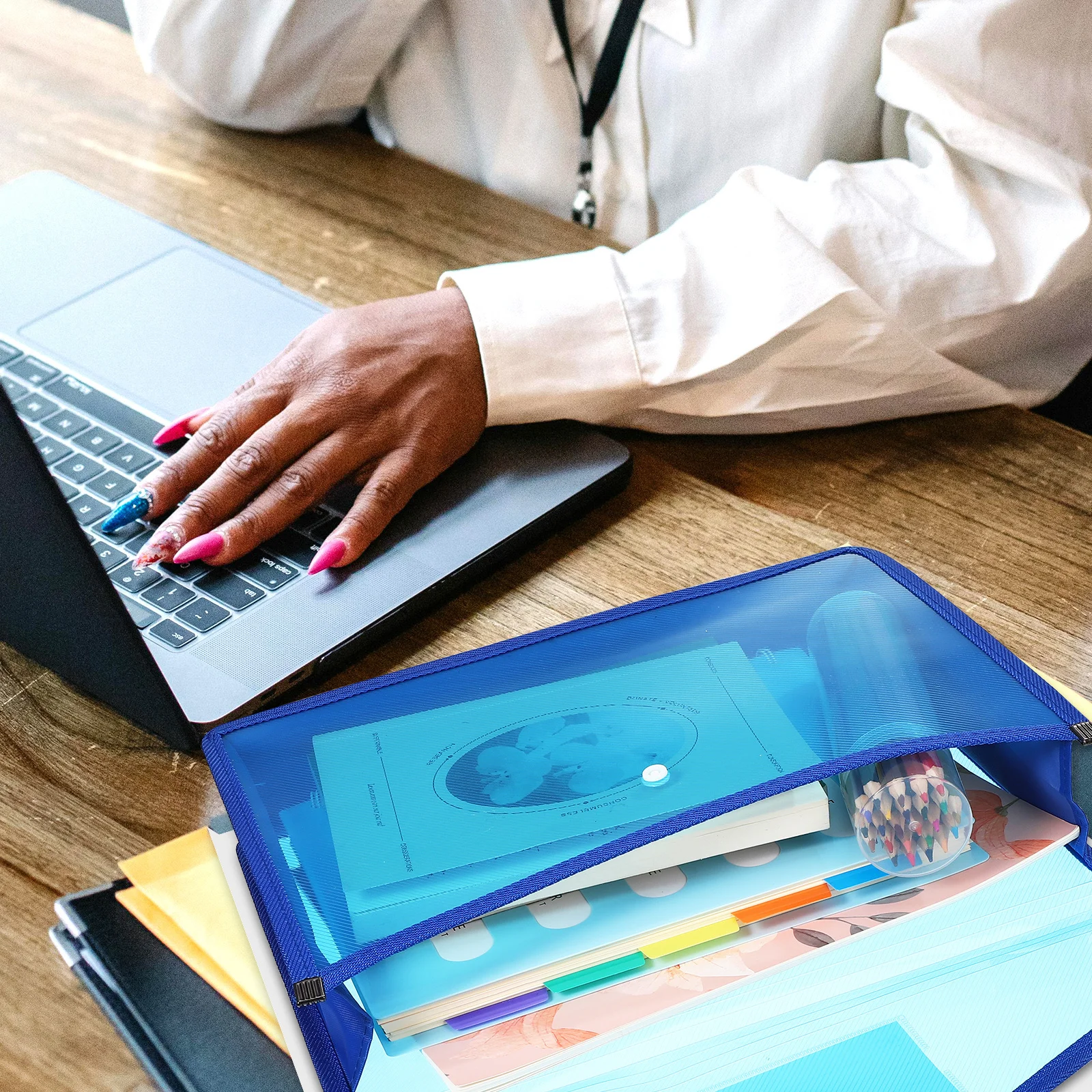 7pcs Colorful File Folders Button Closure Expandable Transparent Letter Size Document Holders Label Pockets Office Home Storage
7pcs Colorful File Folders Button Closure Expandable Transparent Letter Size Document Holders Label Pockets Office Home Storage