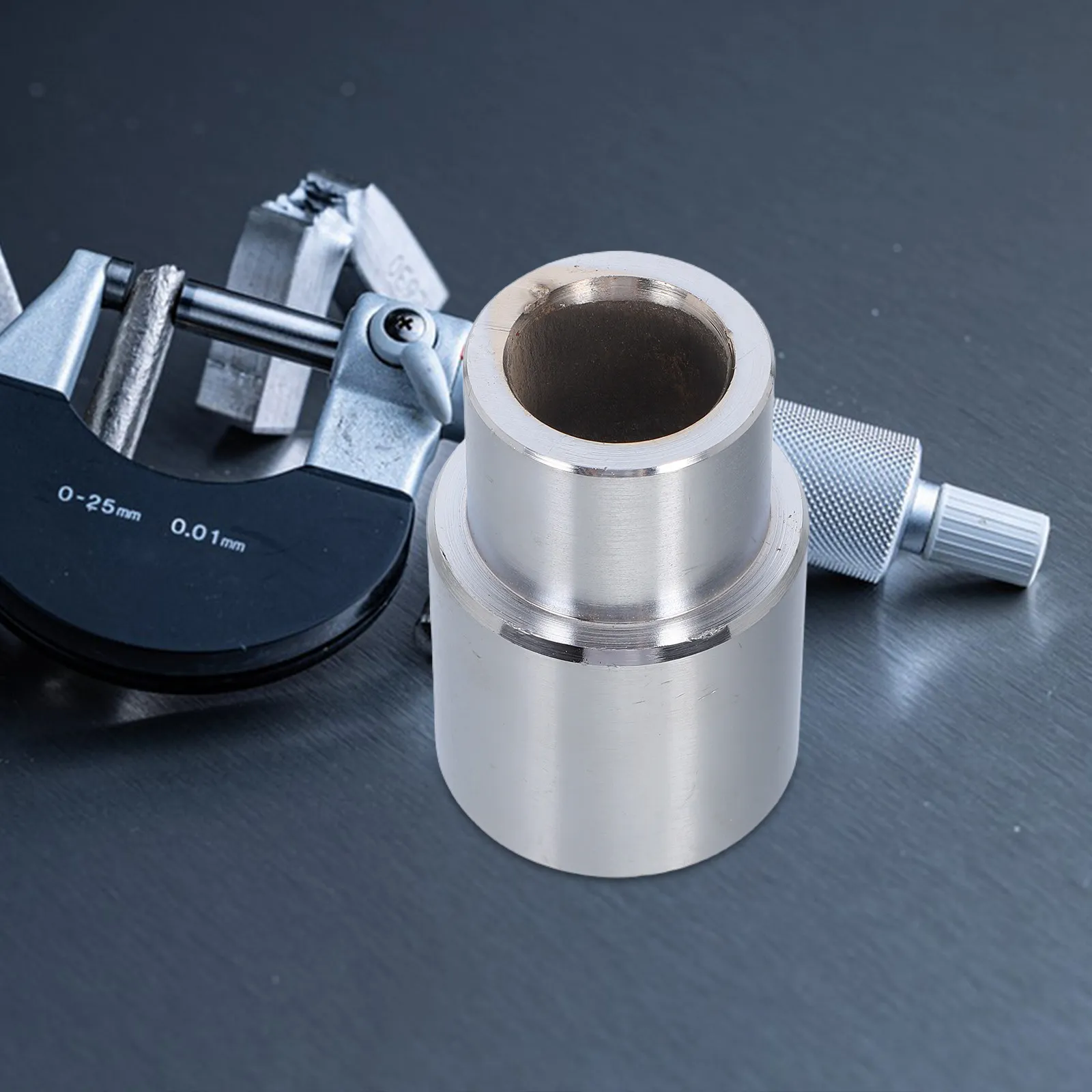 Car Lift Height Extension Bottle Jack Adapter Heavy Duty Metal Raising Columns Extension for Automotive Truck Maintenance Lift
Car Lift Height Extension Bottle Jack Adapter Heavy Duty Metal Raising Columns Extension for Automotive Truck Maintenance Lift