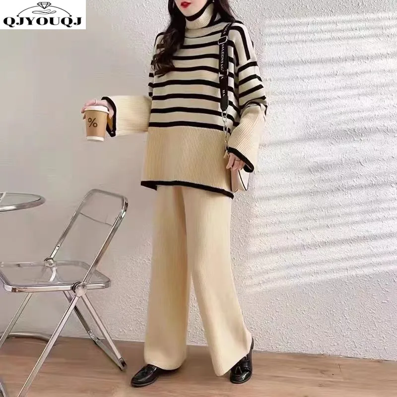 Loose high neck knitted sweater+high waist hanging straight leg casual knitted wide leg pants two-piece set
Loose high neck knitted sweater+high waist hanging straight leg casual knitted wide leg pants two-piece set
