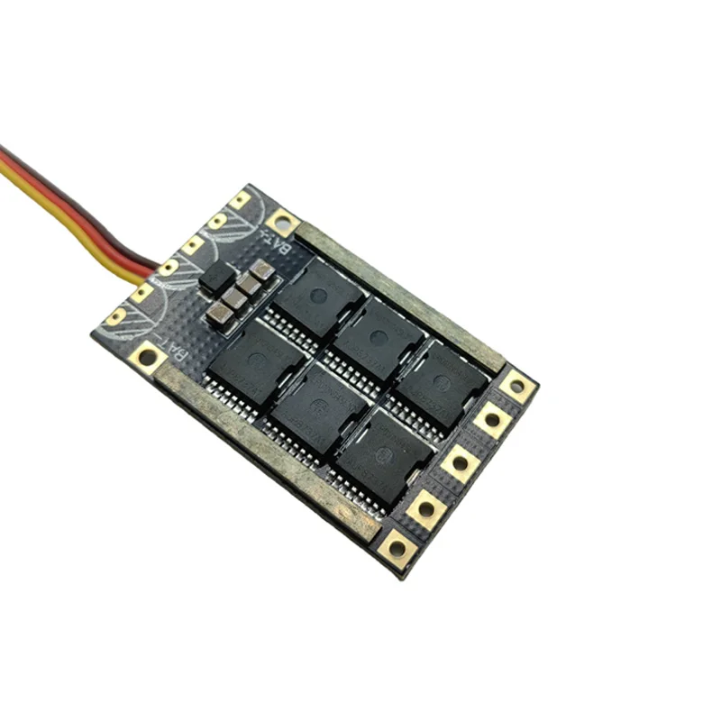 1 шт. 3-6S AM32 односторонний бесщеточный регулятор скорости ESC 120A с модулем BEC 5 В/4 А для модели автомобиля на гусеничном ходу с дрона RC
1 шт. 3-6S AM32 односторонний бесщеточный регулятор скорости ESC 120A с модулем BEC 5 В/4 А для модели автомобиля на гусеничном ходу с дрона RC