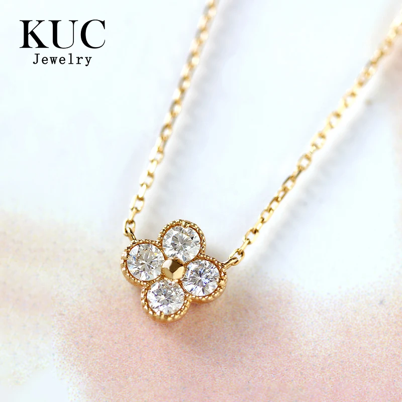 Light Luxury Classic 925 Sterling Silver Women Jewelry 18K Gold Plated Zircon Four Leaf Clover Pendant Necklaces
Light Luxury Classic 925 Sterling Silver Women Jewelry 18K Gold Plated Zircon Four Leaf Clover Pendant Necklaces