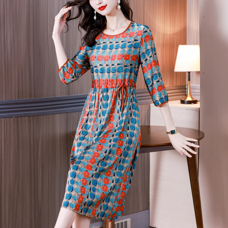 2023 Spring Casual Floral Mulberry Silk Midi Dress Summer O-Neck Loose Size Short Sleeve Dress Women Elegant Loose Vestidos
2023 Spring Casual Floral Mulberry Silk Midi Dress Summer O-Neck Loose Size Short Sleeve Dress Women Elegant Loose Vestidos