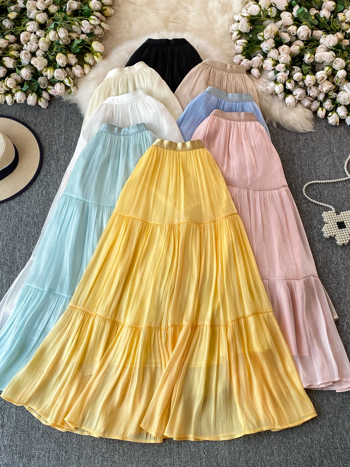 Elegant Chiffon Skirt Women's High Waist Bubbly Hemline Mid-Length Summer Fashion Breathable Skin-Friendly A-Line Skirt
Elegant Chiffon Skirt Women's High Waist Bubbly Hemline Mid-Length Summer Fashion Breathable Skin-Friendly A-Line Skirt