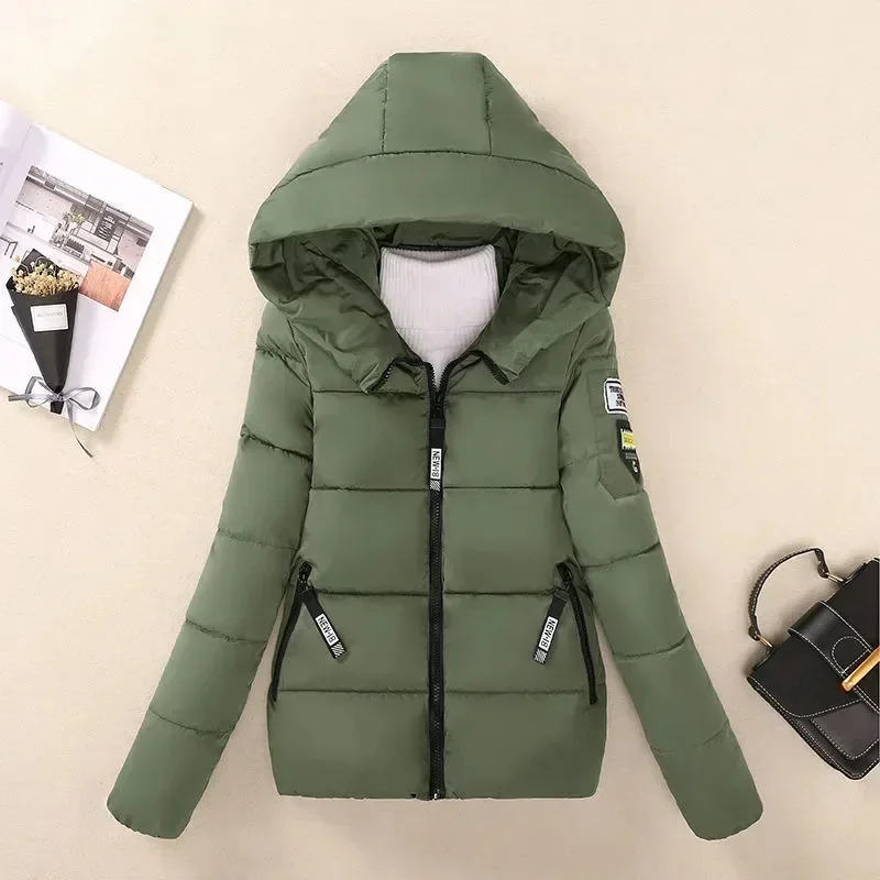 New Winter Jacket Women Parkas Hooded Short Coats Female Parka Warm Thicken Jacket Korean Loose Cotton Padded Outwear 2024REW
New Winter Jacket Women Parkas Hooded Short Coats Female Parka Warm Thicken Jacket Korean Loose Cotton Padded Outwear 2024REW