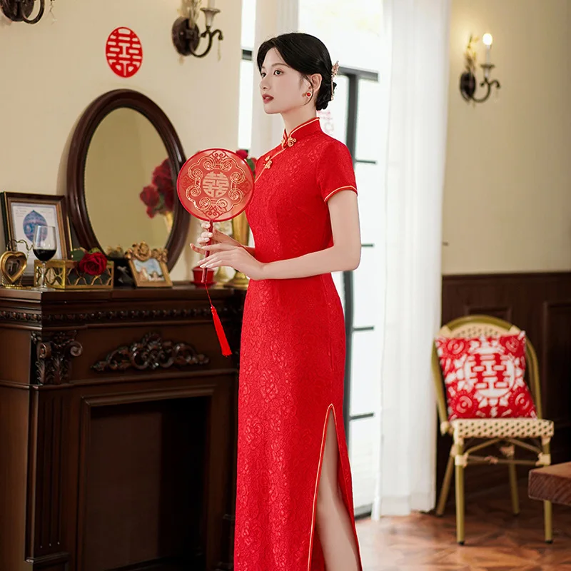 Yourqipao Summer Red Lace Cheongsam Slim Retro Daily Performance Banquet Qipao Chinese Style Evening Wedding Dress for Women
Yourqipao Summer Red Lace Cheongsam Slim Retro Daily Performance Banquet Qipao Chinese Style Evening Wedding Dress for Women