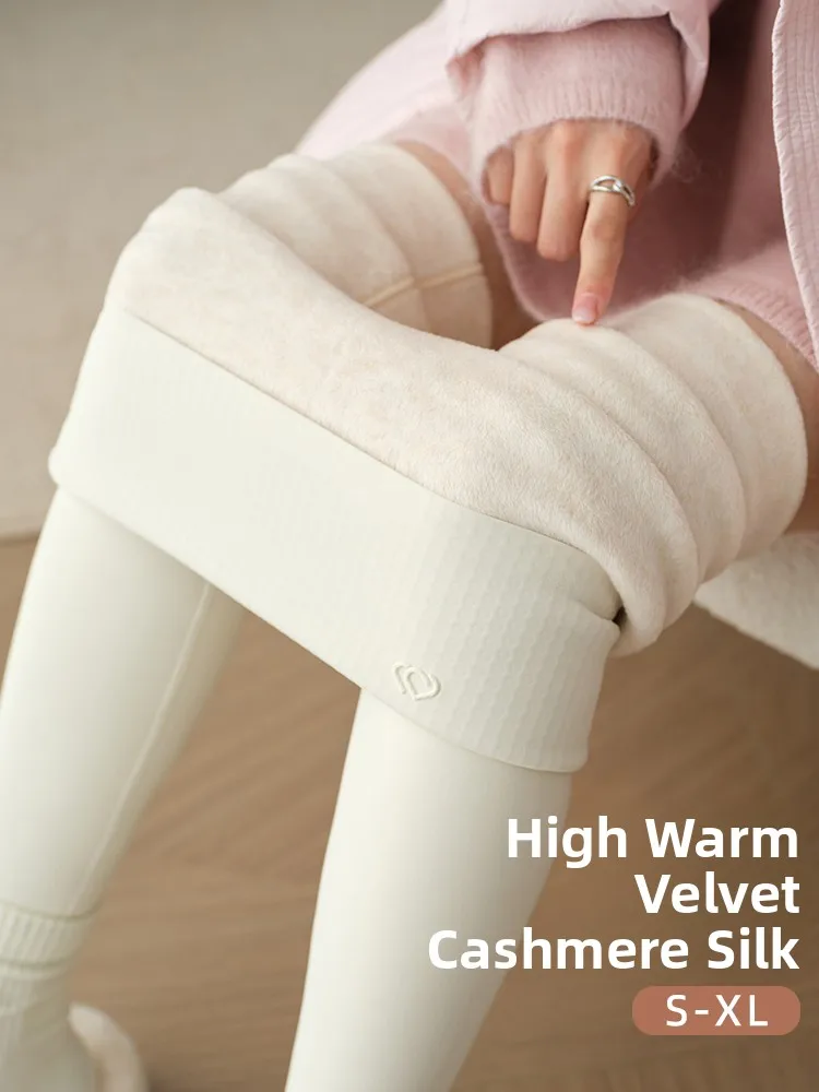 Зимние утепленные брюки для йоги с высокой талией, на флисовой подкладке, ветрозащитные, морозостойкие, цвета молочного белого, комфортные, приятные к телу.
Зимние утепленные брюки для йоги с высокой талией, на флисовой подкладке, ветрозащитные, морозостойкие, цвета молочного белого, комфортные, приятные к телу.
