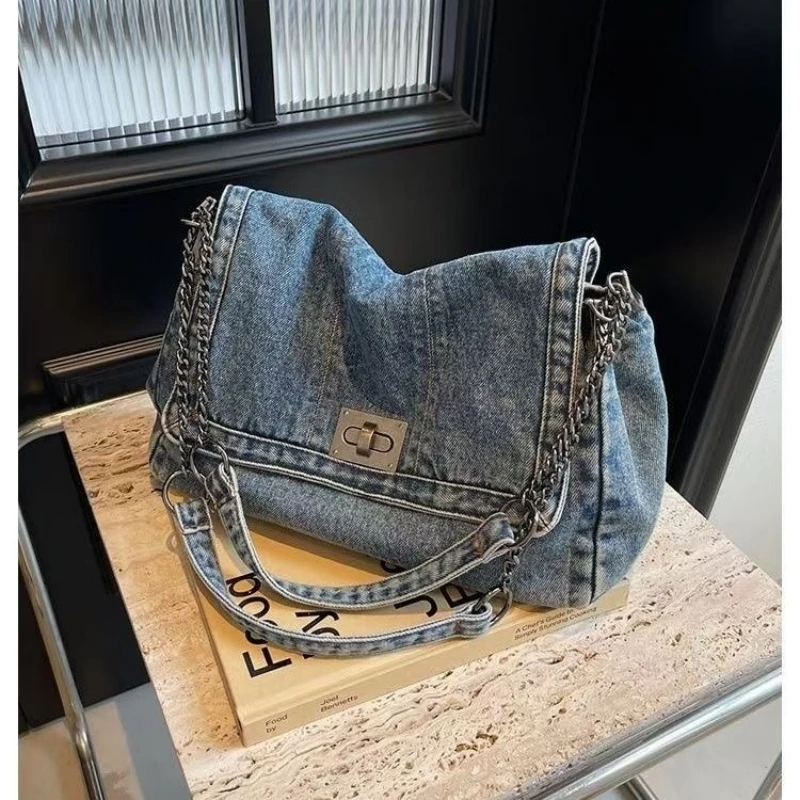 Denim bag women 2025 New fashion casual shoulder bags large capacity Tote Bag class commuting crossbody Bags for women bolsa sac
Denim bag women 2025 New fashion casual shoulder bags large capacity Tote Bag class commuting crossbody Bags for women bolsa sac