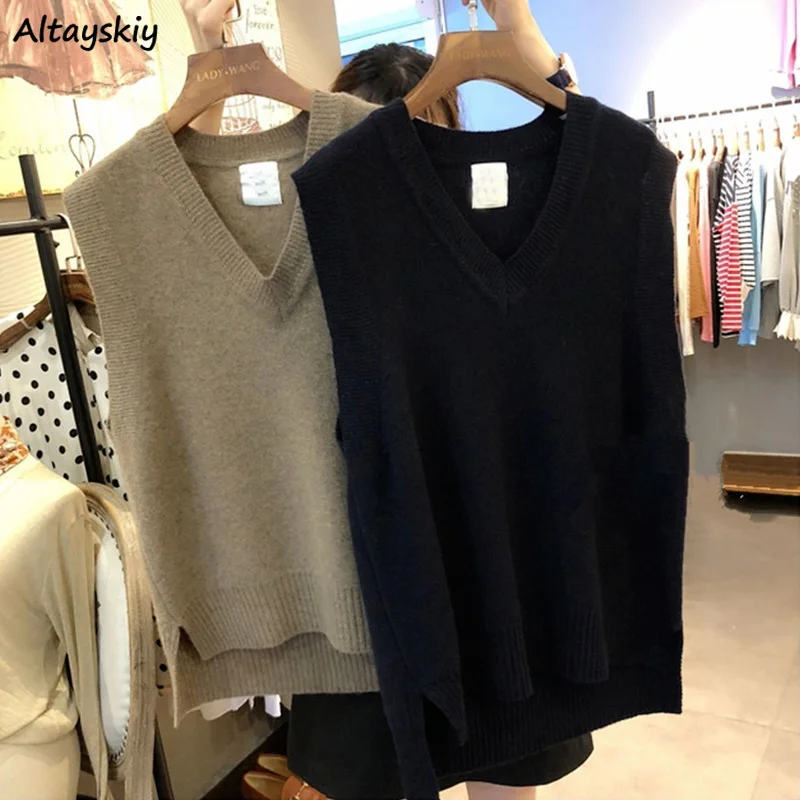Casual Solid Simple Sweater Vest Women V-neck Side-slit Elegant Fashion Sleeveless Pullovers Lady Chic Knitwear Loose Soft Femme
Casual Solid Simple Sweater Vest Women V-neck Side-slit Elegant Fashion Sleeveless Pullovers Lady Chic Knitwear Loose Soft Femme