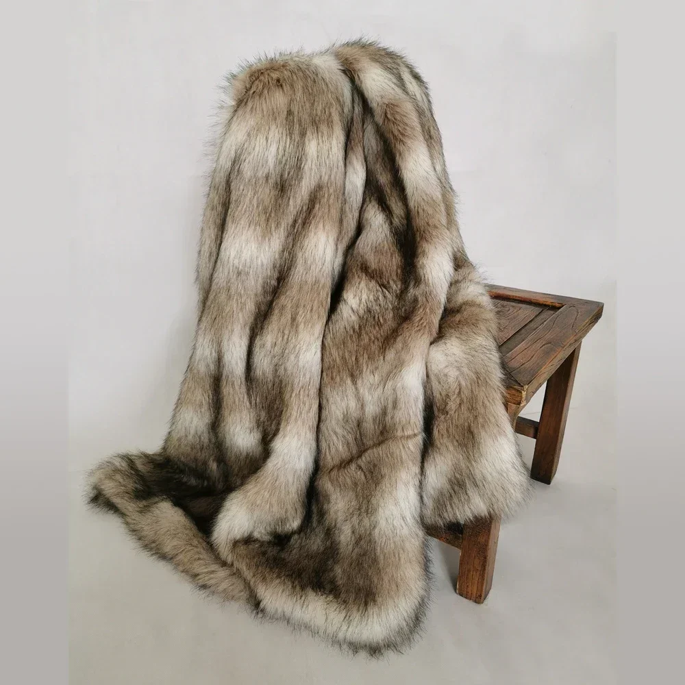 Faux Red Fox Artificial Blanket Sofa Bed Decoration Luxury Faux Blanket Thickened Plush Bedspread Blanket Winter
Faux Red Fox Artificial Blanket Sofa Bed Decoration Luxury Faux Blanket Thickened Plush Bedspread Blanket Winter