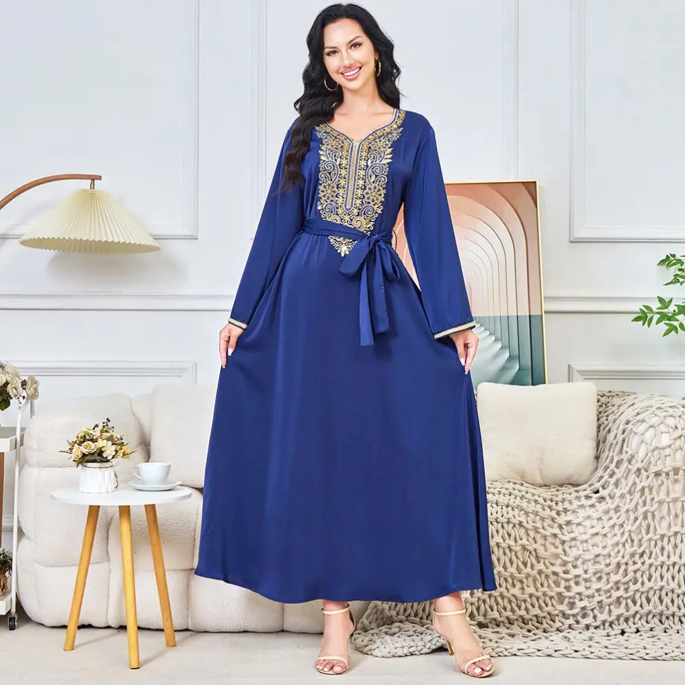 Новое европейское и американское мусульманское платье Дубай, элегантное длинное платье, Ближний Восток, Turkiye, арабское платье с чистым воротником и бриллиантами 
Новое европейское и американское мусульманское платье Дубай, элегантное длинное платье, Ближний Восток, Turkiye, арабское платье с чистым воротником и бриллиантами