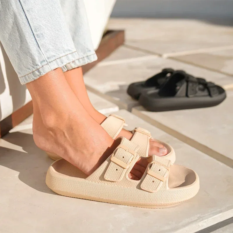 Soft Sole Home Slippers Men Summer Adjustable Buckle Non-Slip Beach Flip Flops Man Comfortable Thick Bottom Platform Sandals
Soft Sole Home Slippers Men Summer Adjustable Buckle Non-Slip Beach Flip Flops Man Comfortable Thick Bottom Platform Sandals