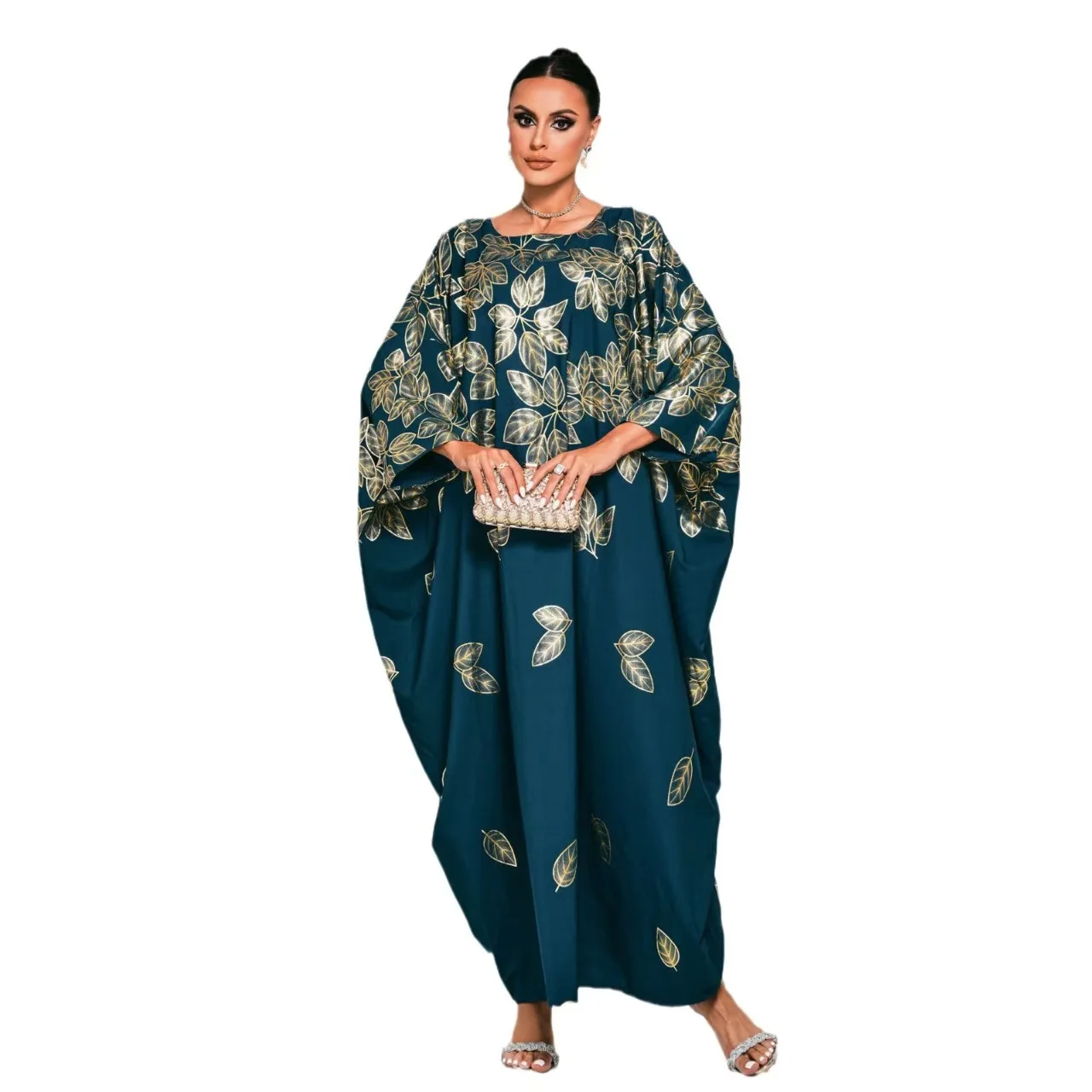 African style Middle Eastern Saudi Arabia long round neck bat sleeve loose plus size dress for women
African style Middle Eastern Saudi Arabia long round neck bat sleeve loose plus size dress for women