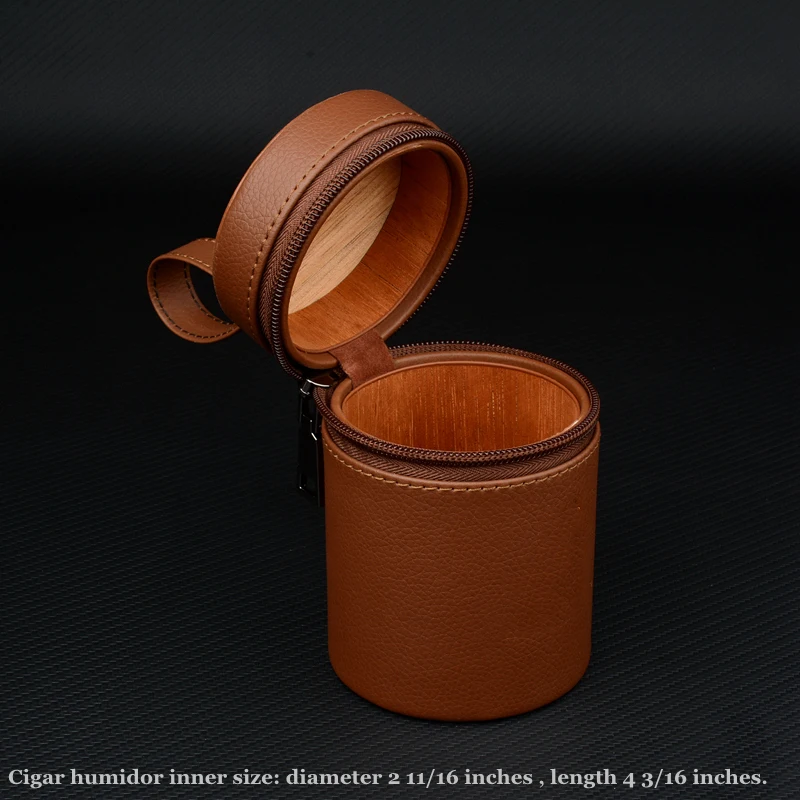 Mini Cigar Tube Brown Leather Cigar Case Super Round Travel Humidor Wood Linned Cigar Box Portable Cigar Tool Accessory
Mini Cigar Tube Brown Leather Cigar Case Super Round Travel Humidor Wood Linned Cigar Box Portable Cigar Tool Accessory