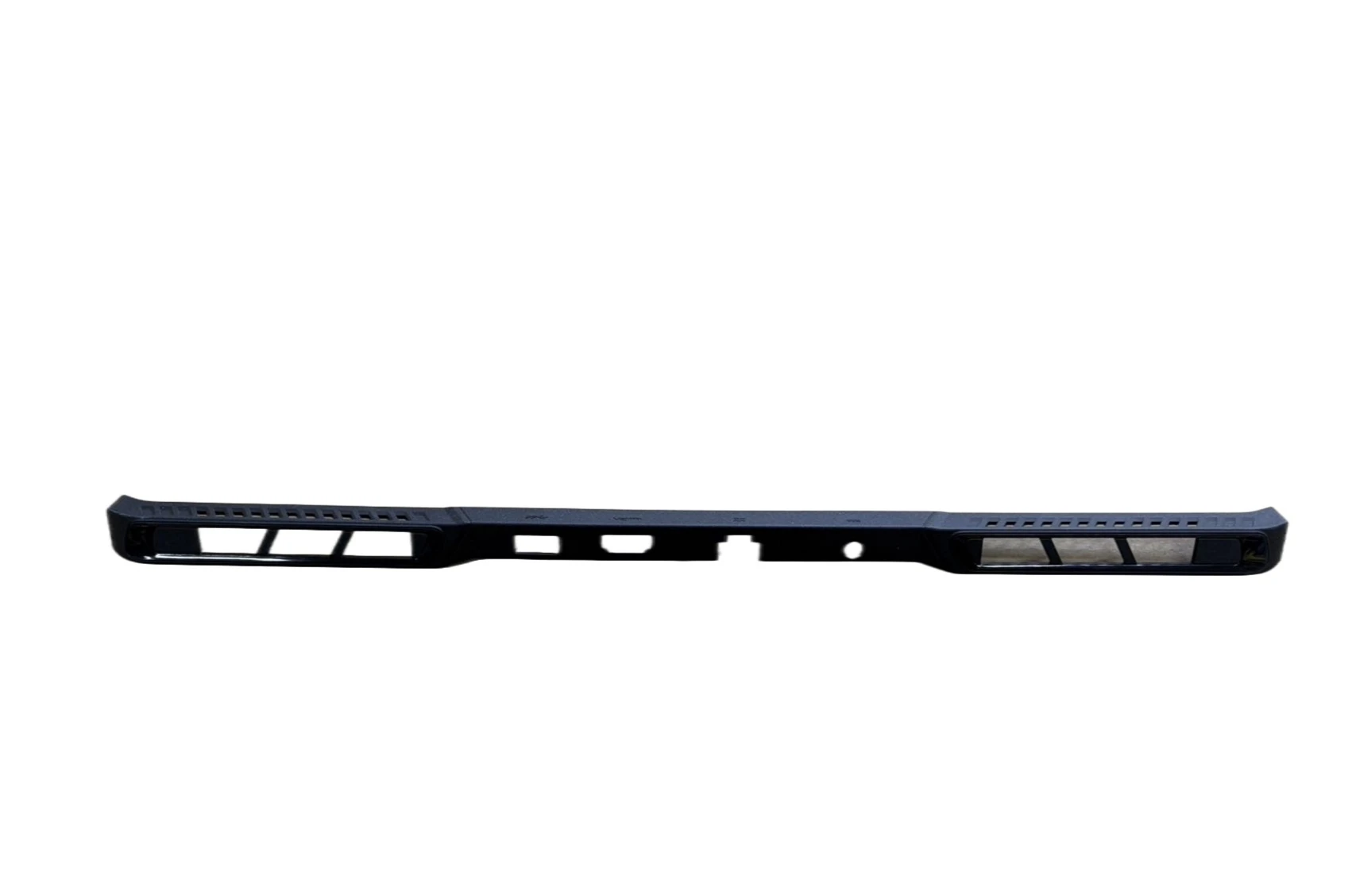 Для MSI/MSI Crosshair16 MS-15P2: крышка шарнира, декоративная накладка, крышка шарнира экрана.
Для MSI/MSI Crosshair16 MS-15P2: крышка шарнира, декоративная накладка, крышка шарнира экрана.