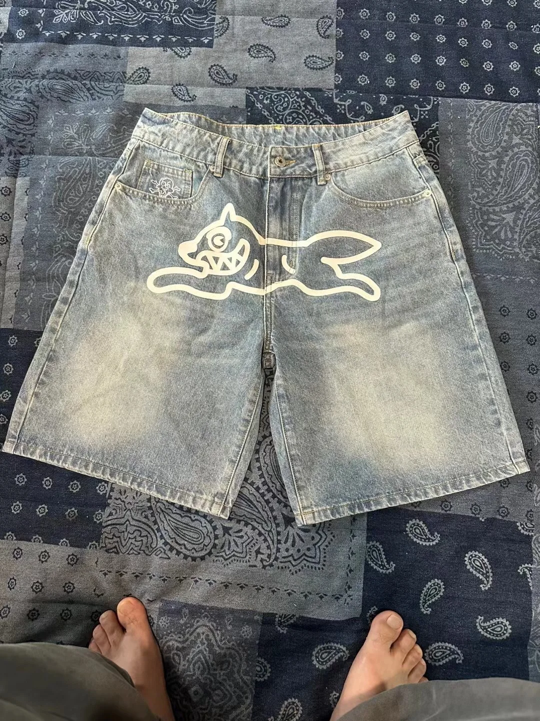 American Street Icecream Running Dog Retro Denim Shorts Letter Embroidery Oversized Jeans Men Y2k Loose Casual Versatile Shorts
American Street Icecream Running Dog Retro Denim Shorts Letter Embroidery Oversized Jeans Men Y2k Loose Casual Versatile Shorts