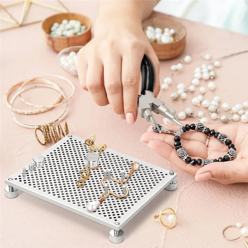 Wire Wrapping Kit Wire Clamp With 6 In 1 Wire Bending Pliers With 32 Metal Pins, Wire Wrapping Tools For Jewelry Making-T48C
Wire Wrapping Kit Wire Clamp With 6 In 1 Wire Bending Pliers With 32 Metal Pins, Wire Wrapping Tools For Jewelry Making-T48C
